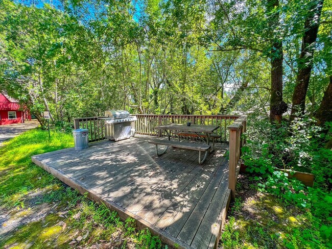 Building Photo - 3138 Browns Valley Rd