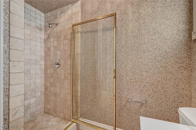 Building Photo - 9813 Edgeview Pl