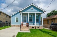 Building Photo - Brand New Home!!