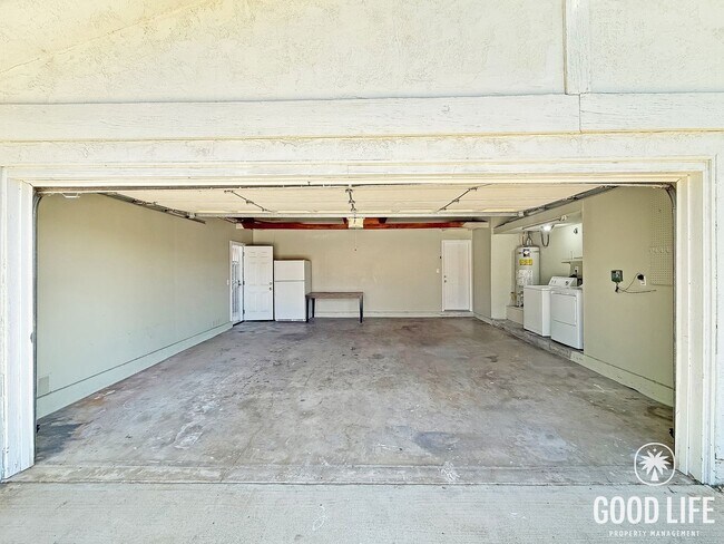 Building Photo - Beautiful 4B/2BA Home in Riverside for Rent!