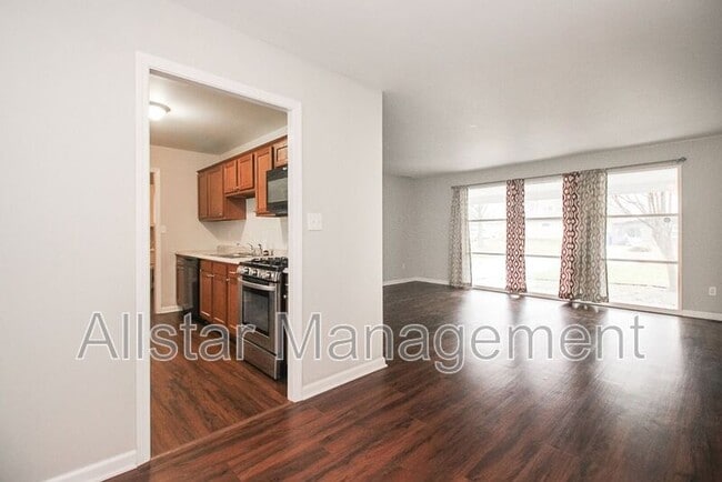 Building Photo - 6393 Springwood Rd