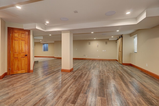 Building Photo - 26025 Whispering Woods Cir