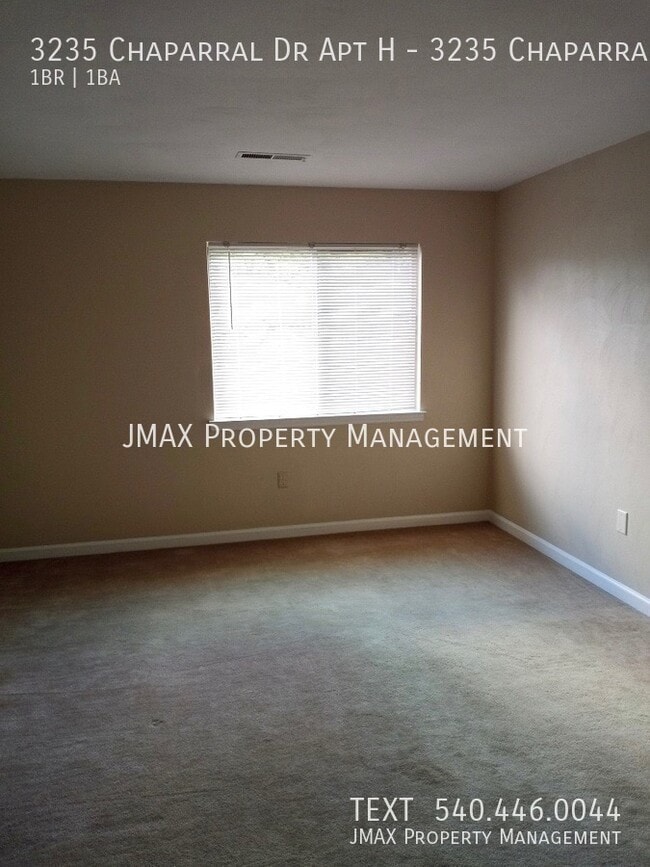 Building Photo - 3235 Chaparral Dr