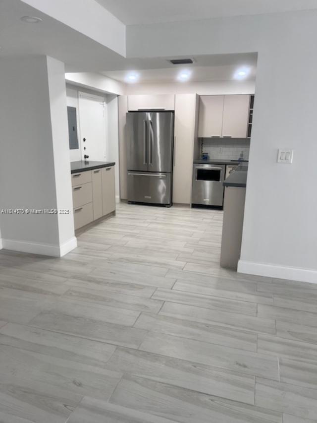 Building Photo - 250 174th St