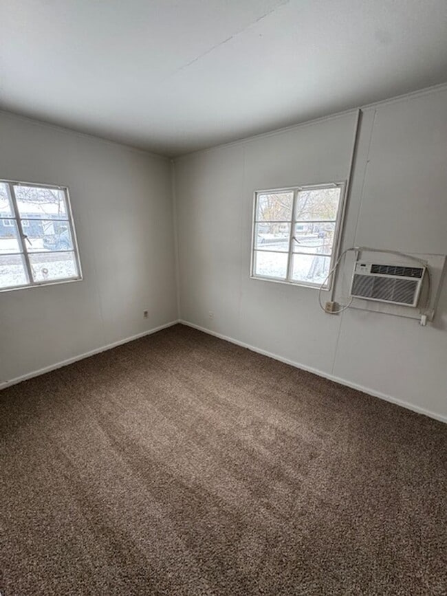 Building Photo - 4325 Warsaw St