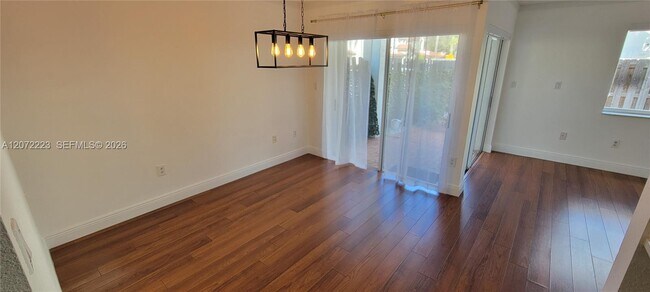 Building Photo - 5173 NW 114th Pl
