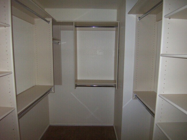 Building Photo - 3-Bedroom in Ahwatukee