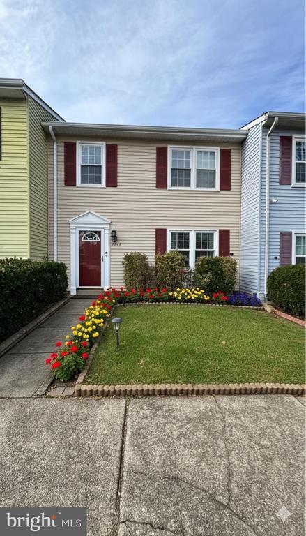 Building Photo - 7943 Timarand Ct