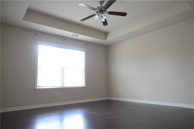 Building Photo - 776 Village Field Ct NW
