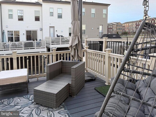 Building Photo - 22228 Cabin Branch Ave