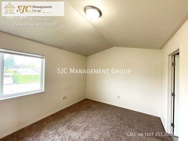 Building Photo - 1579 Kibler Ave