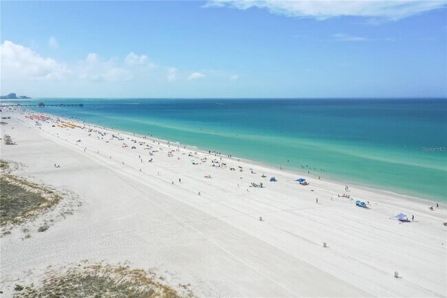 Building Photo - 15 Somerset St