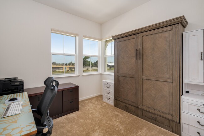 Building Photo - 3305 Delta Coves Dr