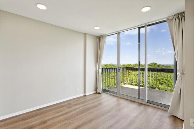 Building Photo - 3600 Conshohocken Ave
