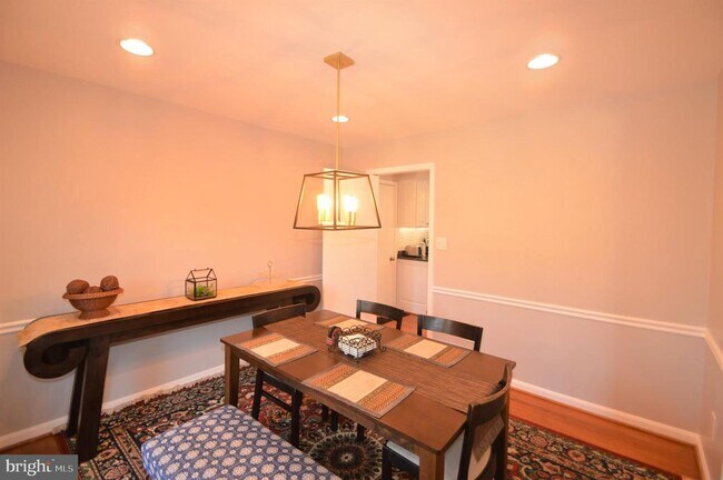 Building Photo - 12614 Oxon Rd