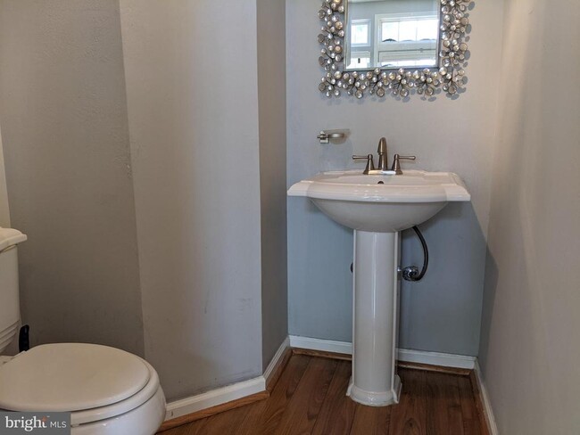 Building Photo - 307 Timberbrook Ct