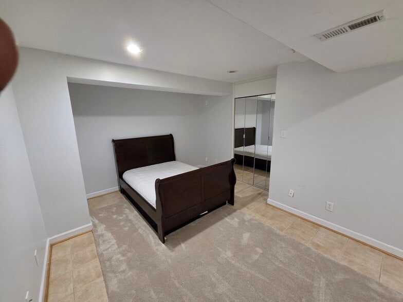 BEDROOM 2 - 10801 Glenshire Dr