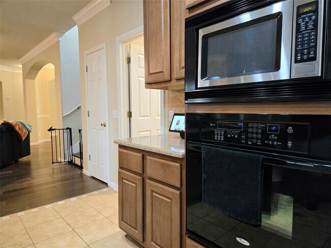 Building Photo - 6104 York Bridge Cir