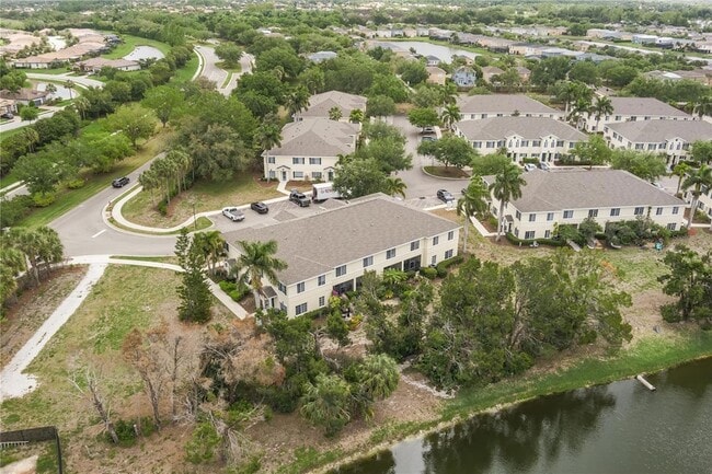 Building Photo - 208 Cape Harbour Loop