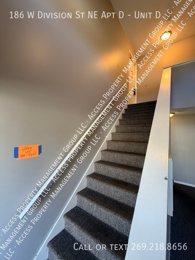 Building Photo - 186 W Division St NE