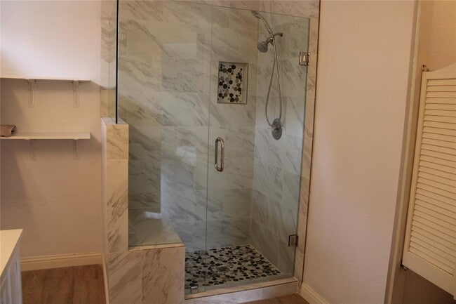 Building Photo - 16205 Glorious Ln