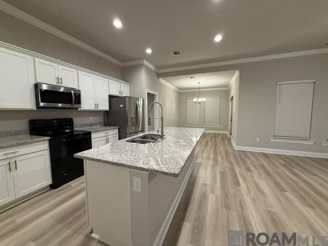 Building Photo - 822 Palmetto Point Dr