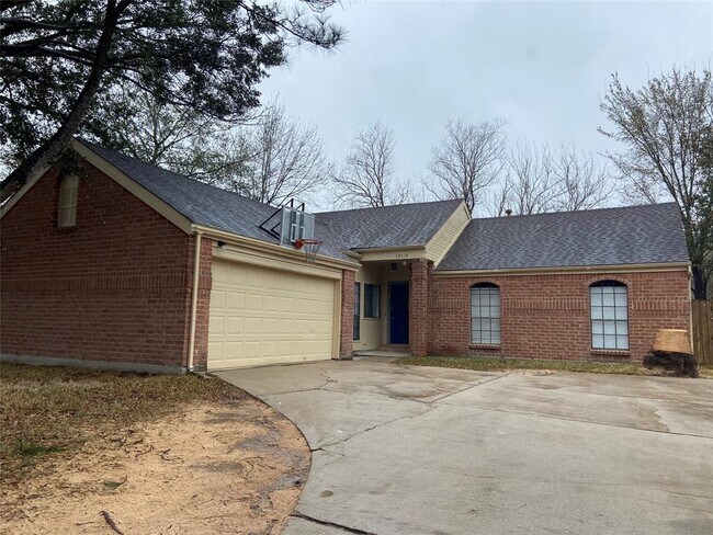Building Photo - 15110 Howland St