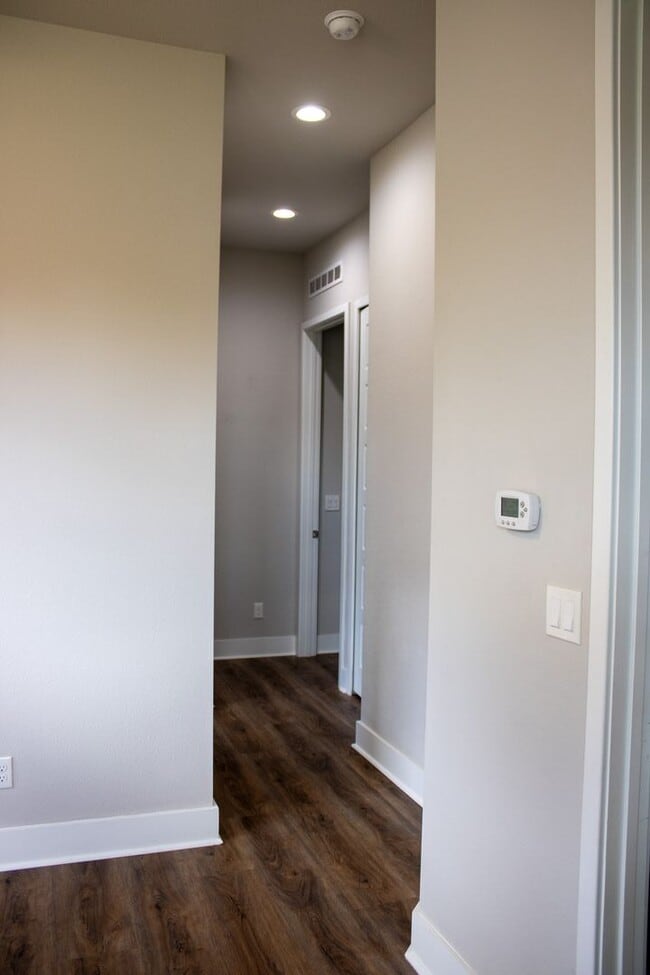 Building Photo - Welcome to this beautiful move in ready home in the much-desired Brytan Community!