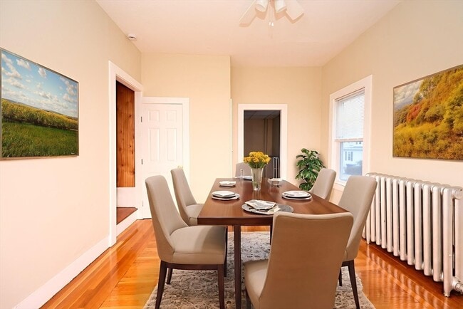 Building Photo - 30 Sheppard Ave