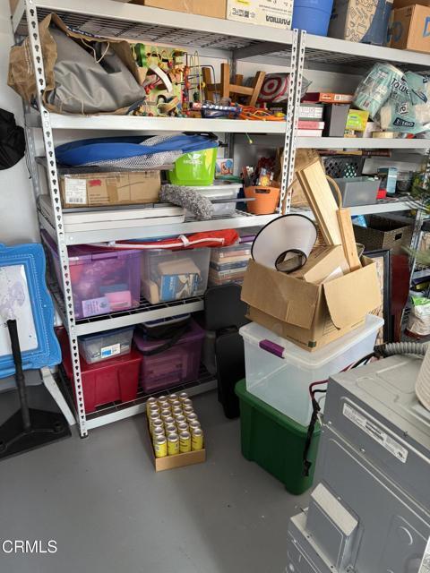 Building Photo - 1445 E Woodbury Rd