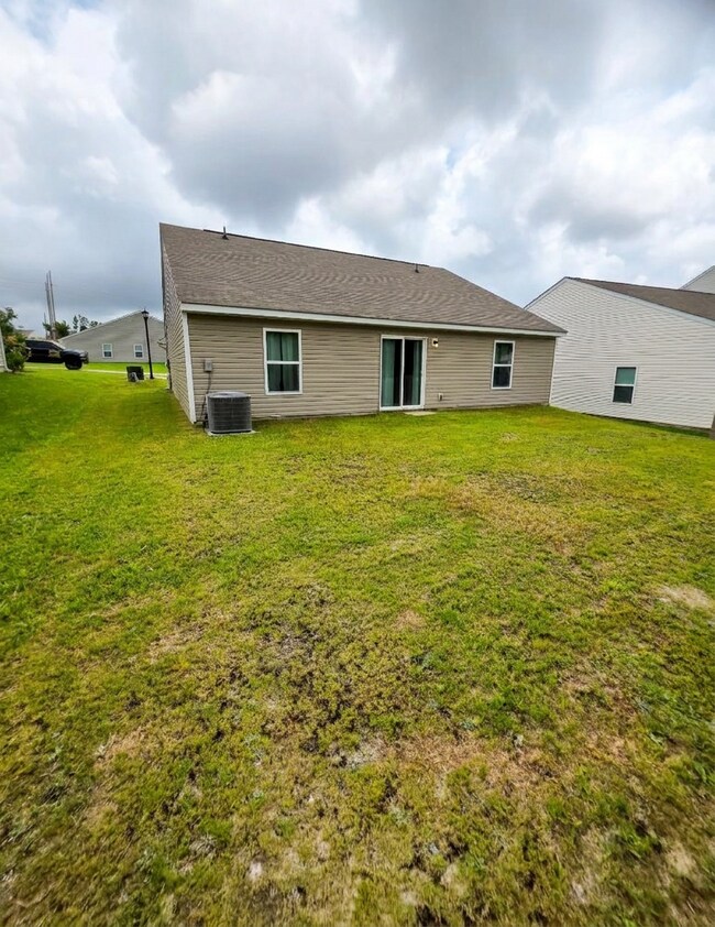 Building Photo - 218 Sundew Rd