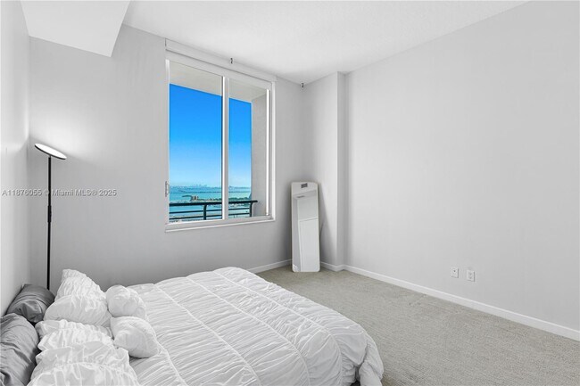 Building Photo - 325 S Biscayne Blvd