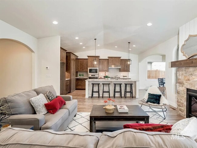 Building Photo - 6631 S Kirra Way