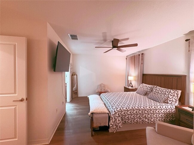 Building Photo - 1084 Papaya Cir.