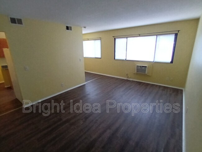 Building Photo - 5940 E River Rd