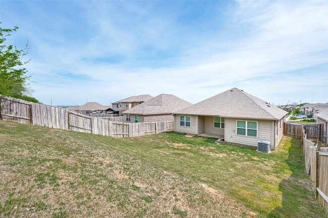 Building Photo - 4517 Shy Creek Ln