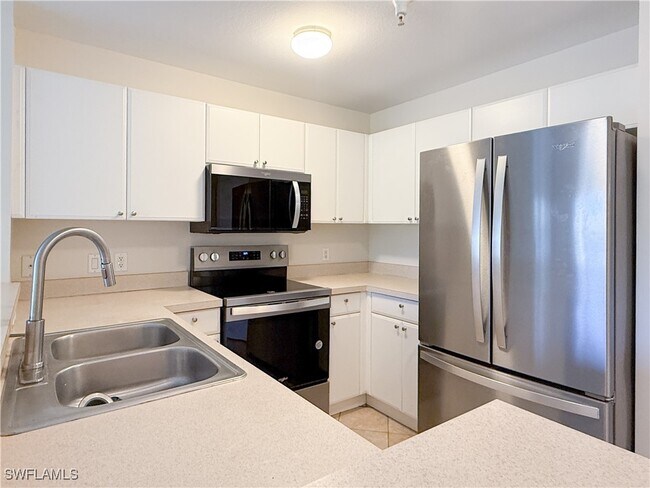 Building Photo - 4500 Botanical Pl Cir