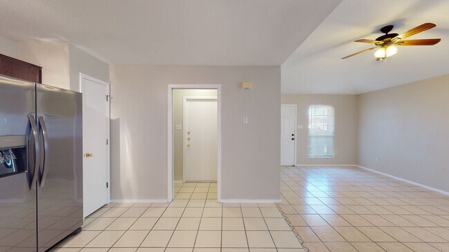 Building Photo - 2 WEEKS FREE! ALL TILE 3 BEDROOM, 2 BATH, ...