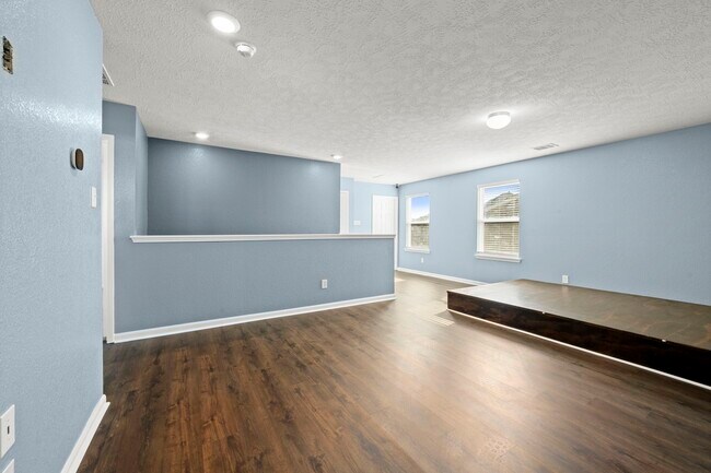 Building Photo - 11606 Gray Alder Dr