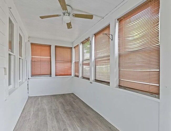 Building Photo - 191 Westfield St