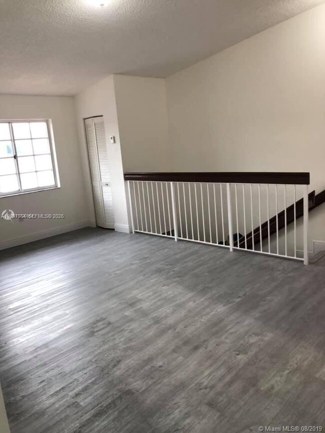 Building Photo - 2246 W 74th St