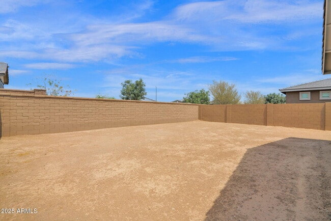 Building Photo - 22538 E Quintero Rd