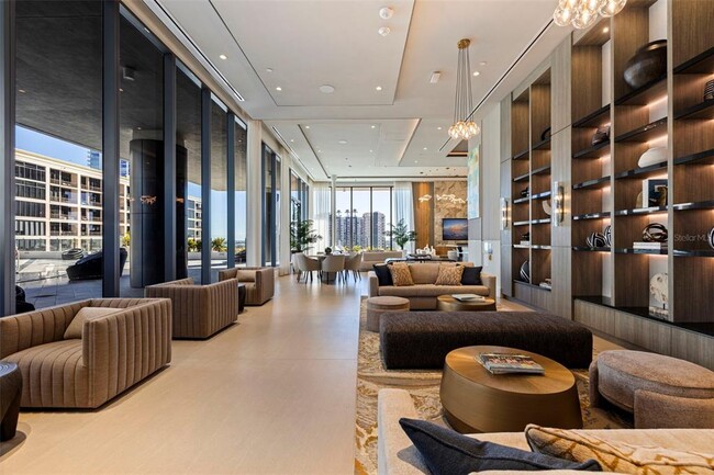 Building Photo - 275 1st Ave S