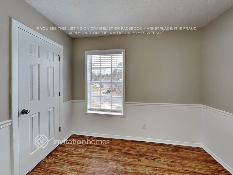 Building Photo - 6608 E Windsor Ln