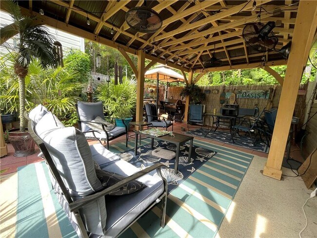 Building Photo - 968 Windcroft Cir NW