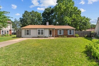 Building Photo - Charming 3-Bedroom Ranch in Quiet Chesapeake Cul-de-Sac
