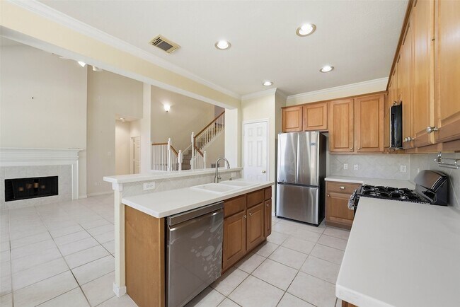 Building Photo - 22315 Ivy Stone Ct