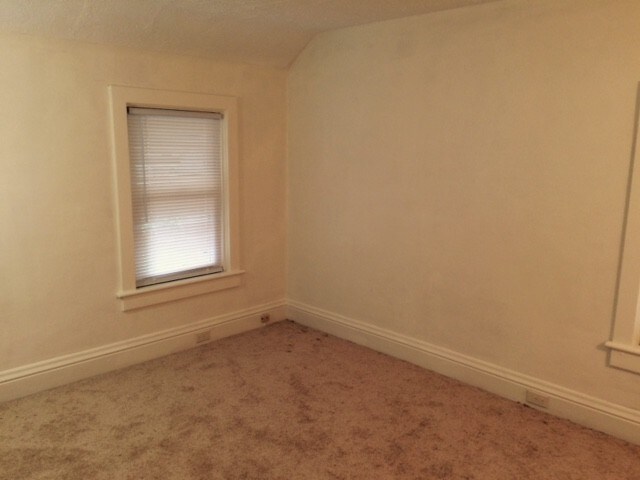 Bedroom 1 - 144 Alexander Ave