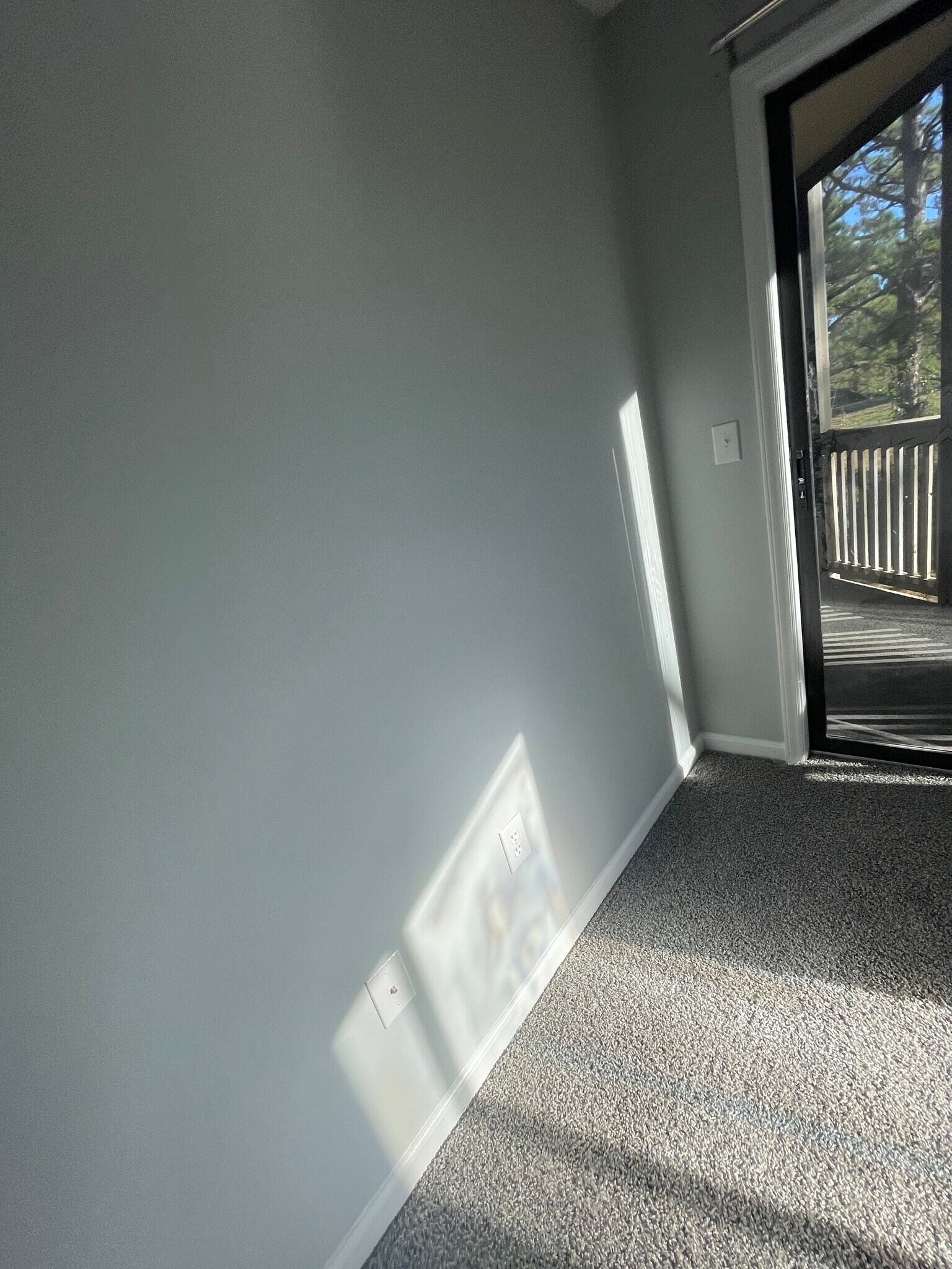 Building Photo - 4222 Pinehurst Cir