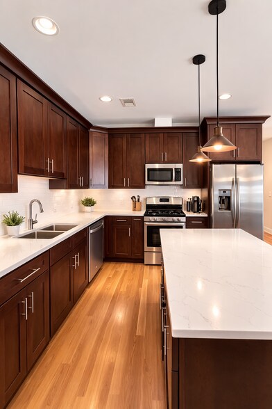 Building Photo - 3203 N Ridgeway Ave